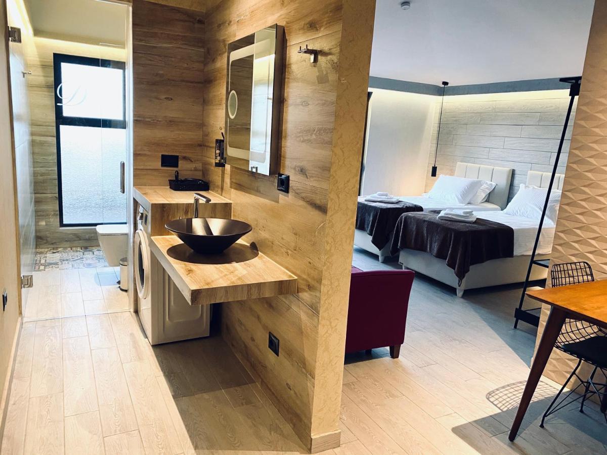 Deluxe Rooms In Blloku Area Tiran Dış mekan fotoğraf