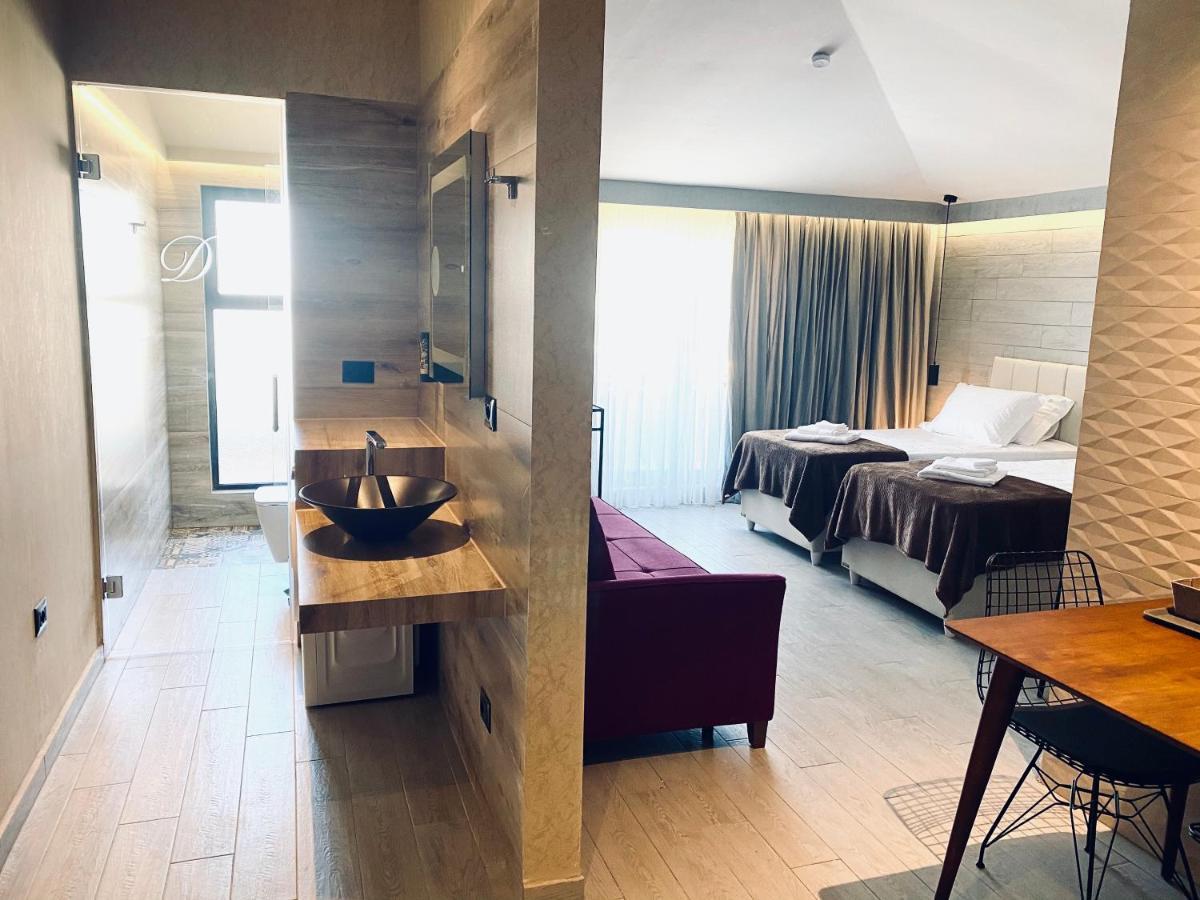 Deluxe Rooms In Blloku Area Tiran Dış mekan fotoğraf