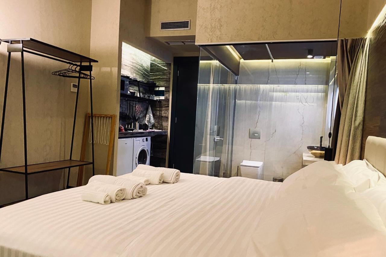 Deluxe Rooms In Blloku Area Tiran Dış mekan fotoğraf